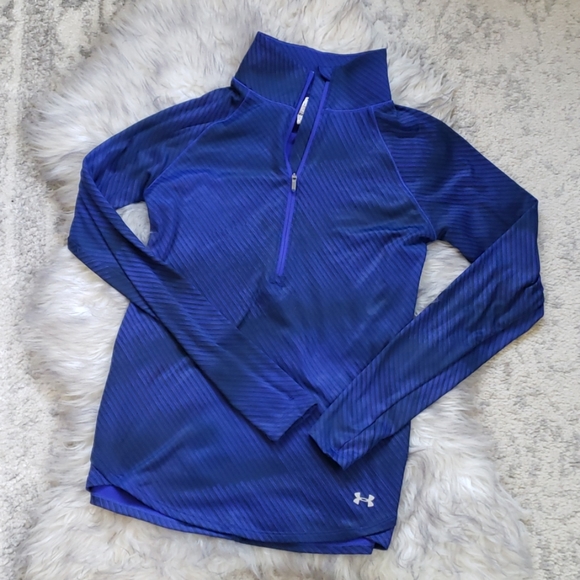 Under Armour Tops - Under Armour workout top